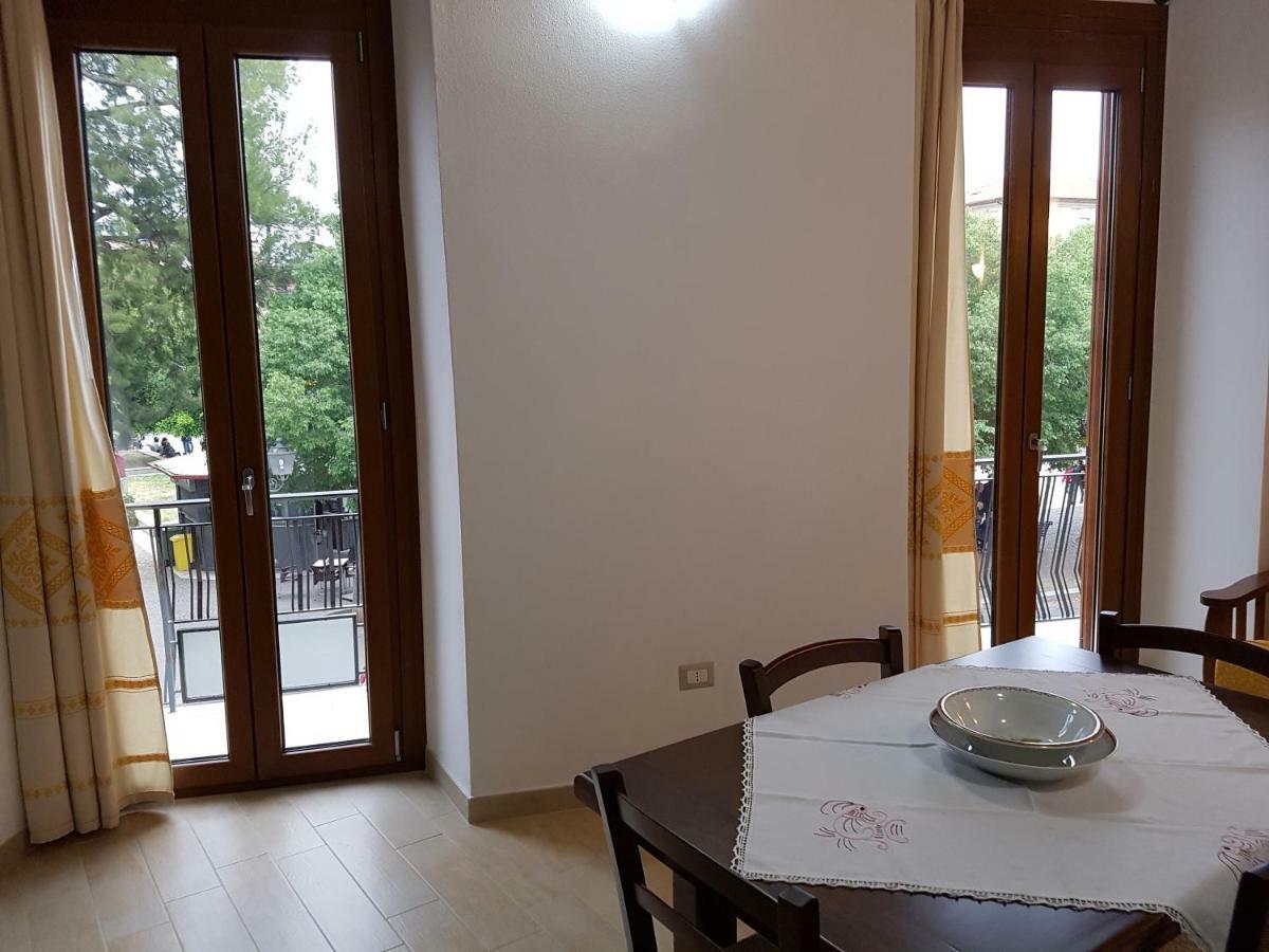 Casa Vacanze La Pavoncella Iglesias Bagian luar foto